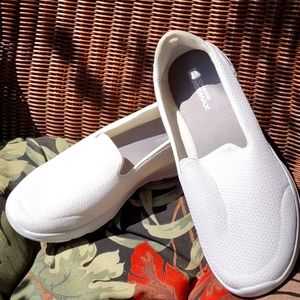 SKETCHERS: GoWalk Gen 5